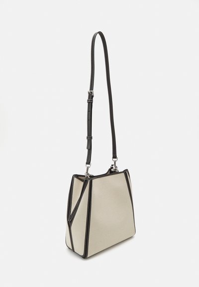 Tory Burch MCGRAW CANVAS BUCKET BAG - Sac à main - natural multi