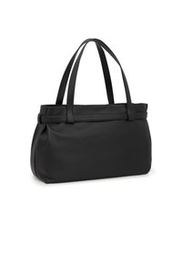 Czarna skórzana torba na ramię z podwójnymi uchwytami, o wyraźnej strukturze, gładkiej fakturze i eleganckim designie, z subtelnymi poziomymi akcentami.