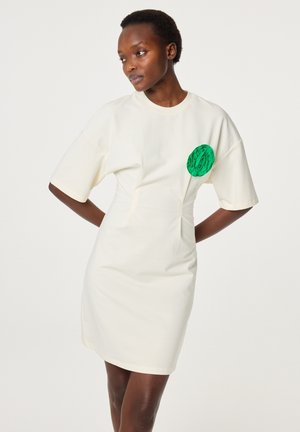 Fabienne Chapot, ASTAN DRESS - Jerseyjurk - cream white