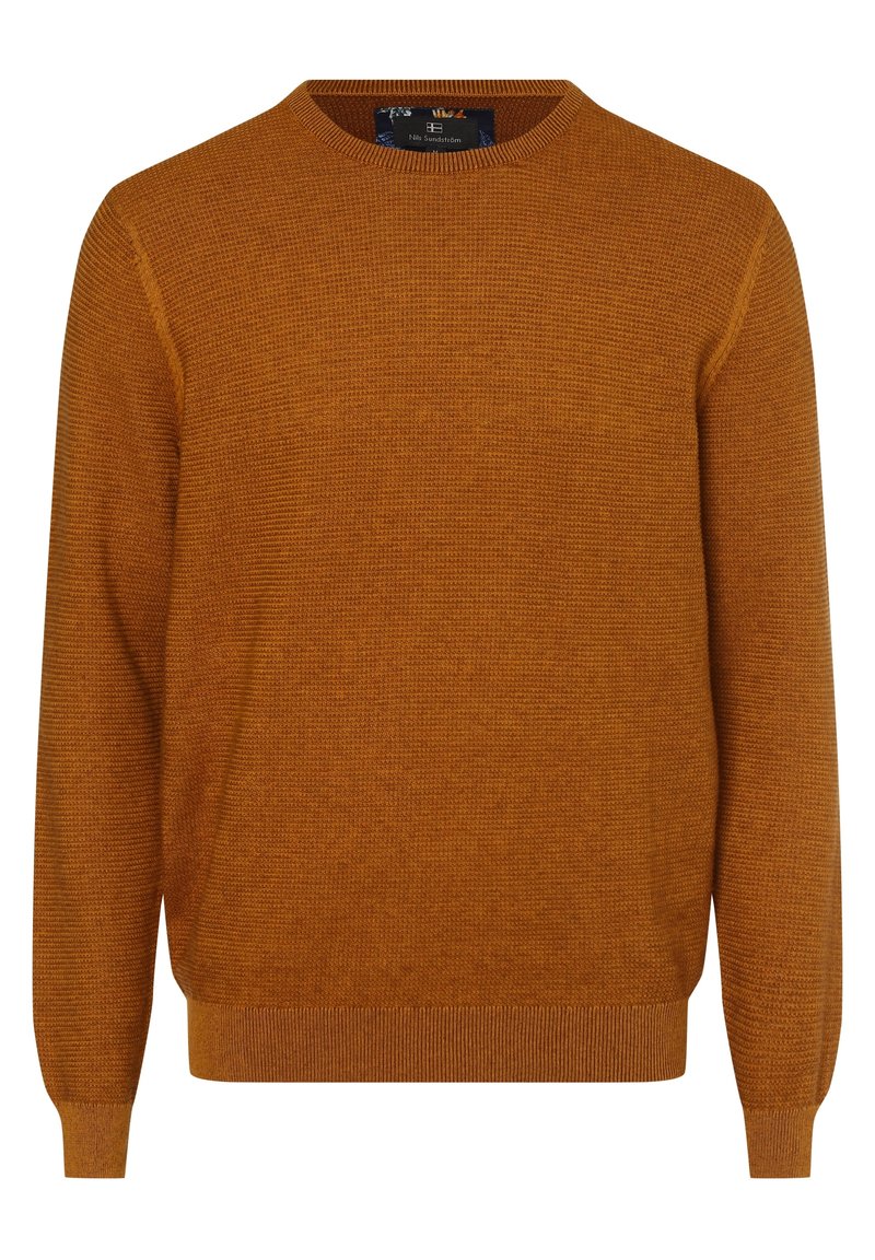 Maglione color bronzo realizzato in un tessuto a maglia strutturata, con scollatura rotonda e polsini e orlo a coste. Vestibilità classica con maniche lunghe.