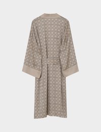 Beige kimono-style robe with wide sleeves, geometric pattern, and wide cuffs, displayed from the back on a plain background.