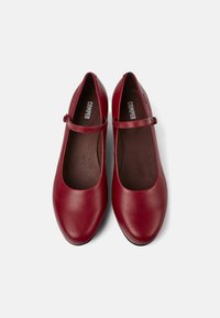 Camper HELENA - Pahkluurihmadega baleriinad - rot