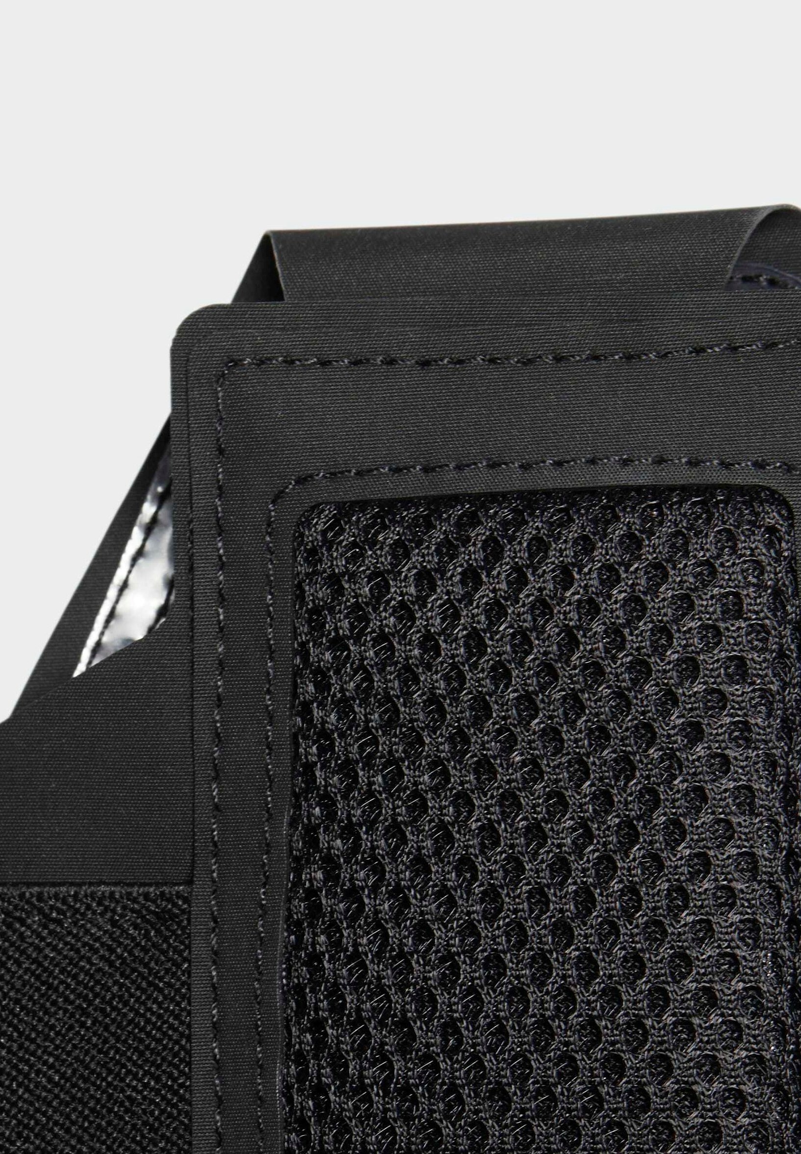 run mob unisex adidas