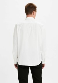 Levi's® SUNSET  - Camisa - shady glade