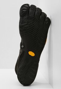 Vibram Fivefingers KSO EVO - Scarpe da corsa su strada - black