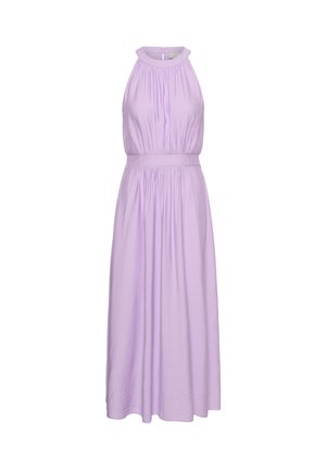 Robe maxi lilas sans manches avec col halter, taille froncée et jupe fluide, présentée sur un fond blanc uni.
