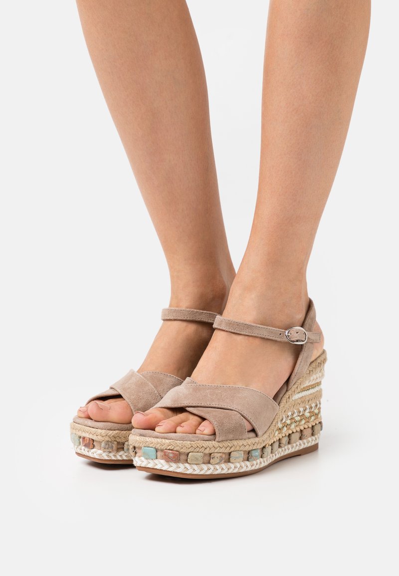Damen Pumps | Alma en Pena Plateausandalettebeige - EZ16450 Damen Pumps | Alma en Pena Plateausandalettebeige - EZ16450