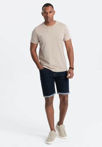 Ombre T-shirt basic - warm grey