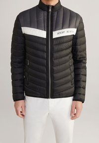 JOOP! Jeans Chaqueta de invierno - light grey