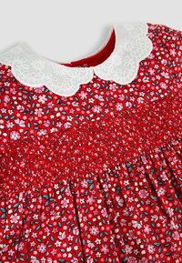 JoJo Maman Bébé BLOSSOM SMOCKED PARTY REGULAR FIT - Vapaa-ajan mekko - red
