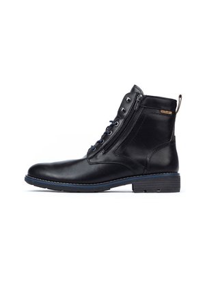 YORK - Botines con cordones - black