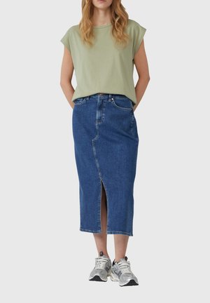T-shirt basic - olivgrün