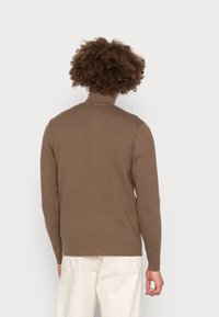 Samsøe Samsøe GUNAN TURTLE NECK ZIP - Camisola - brown