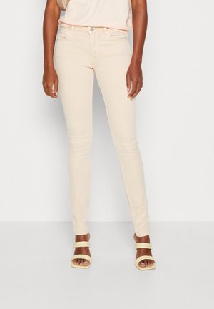 Jeansy Skinny Fit