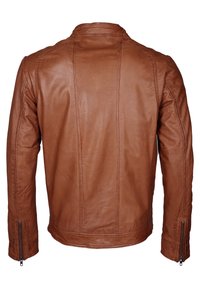 Braune Lederjacke mit glatter Textur, strukturiertem Design und Reißverschlussmanschetten. Verfügt über senkrechte Nähte und einen stehenden Kragen.