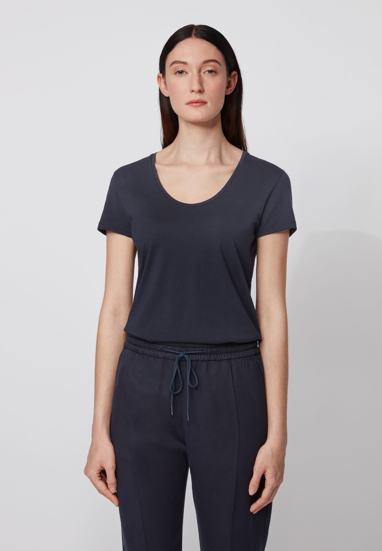 hugo boss femme T shirts