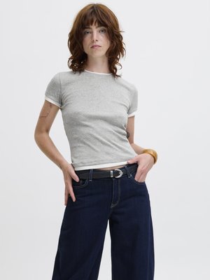 JXHENNA CONTRAST - T-shirts - light grey/cloud dancer