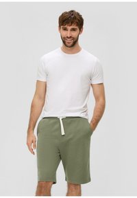 s.Oliver MIT ELASTIKBUND - Pantalones deportivos - tannengrün