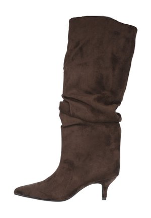 Botas - brown