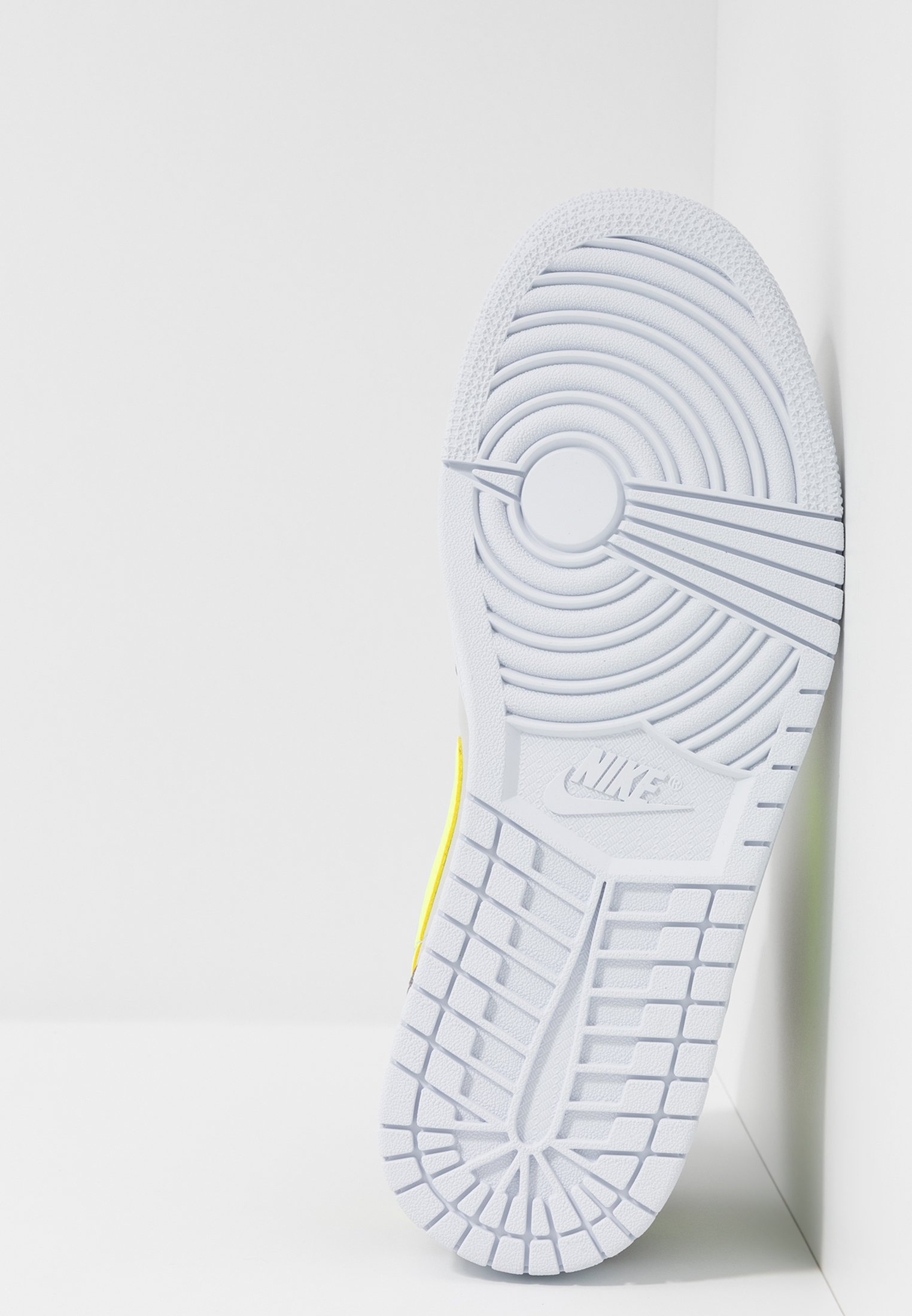 jordan 1 grey zalando