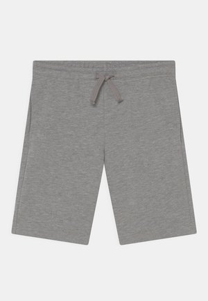 Shorts gris longueur genoux avec une taille élastique et un cordon de serrage, en tissu doux, présentés sur un fond blanc.