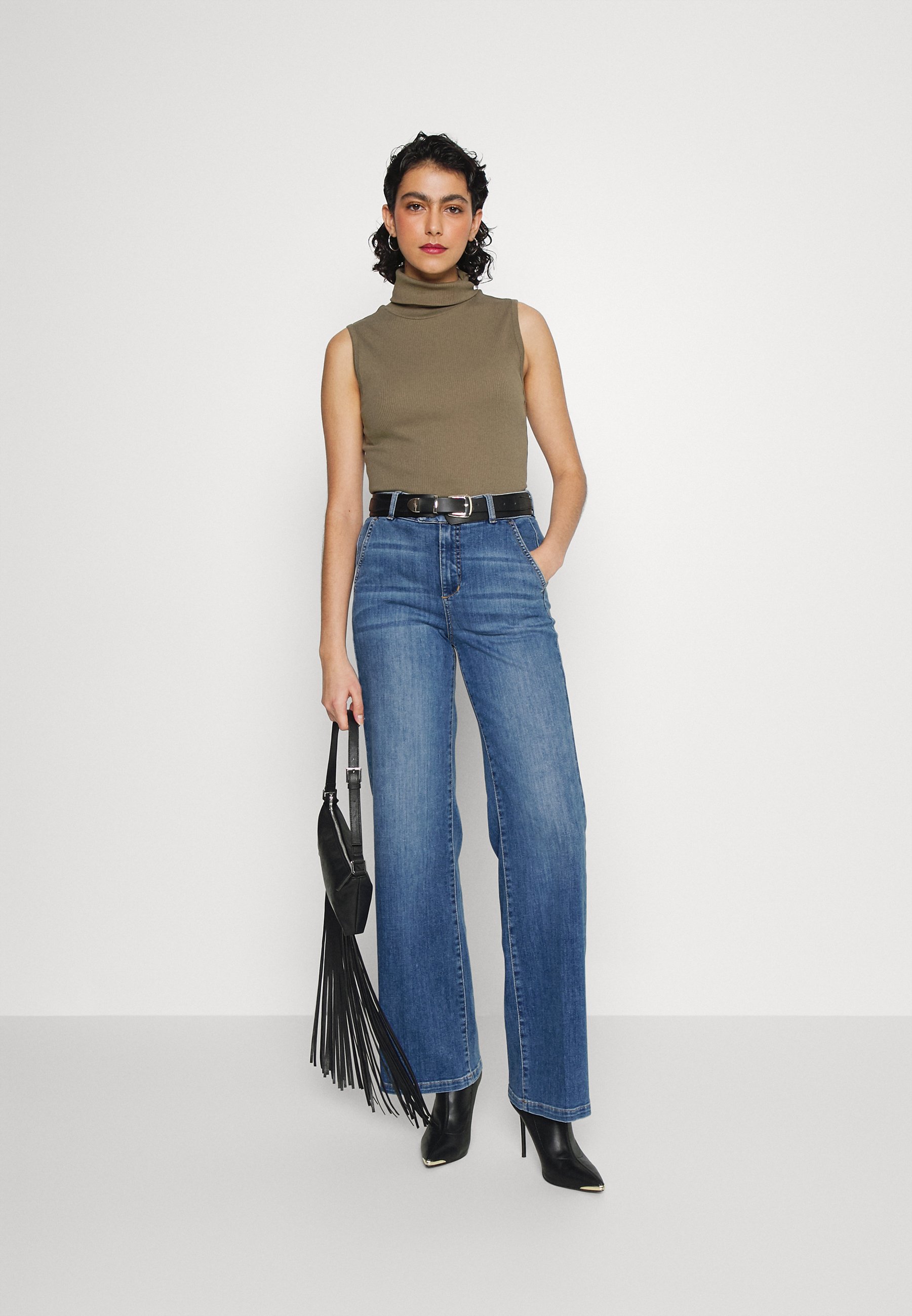 liu jo flared jeans