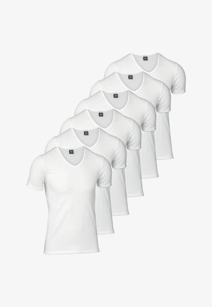 Sæt af seks hvide bomulds t-shirts med korte ærmer og V-hals design. Glat tekstur, ingen mønstre eller accenter.