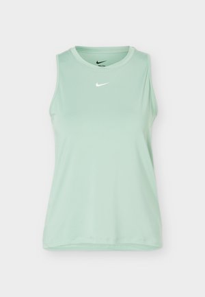 Μέντα πράσινο αμάνικο αθλητικό τοπ Nike με λευκό λογότυπο Swoosh στο κέντρο κάτω από τον στρογγυλό λαιμό.