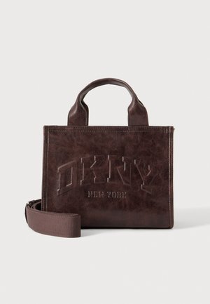 DKNY, HADLEE - Дамска чанта - brown
