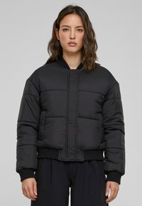 Urban Classics - PUFFER  - Zimná bunda - black Miniatúrny obrázok 1