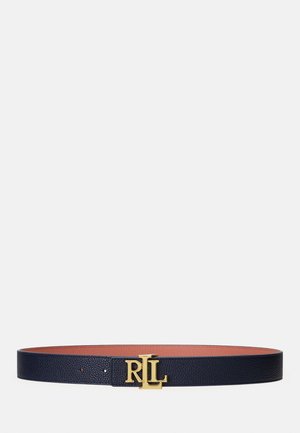 Ceinture en cuir noir texturé avec une boucle logo "RL" dorée et une doublure intérieure marron lisse, posée à plat sur un fond blanc.