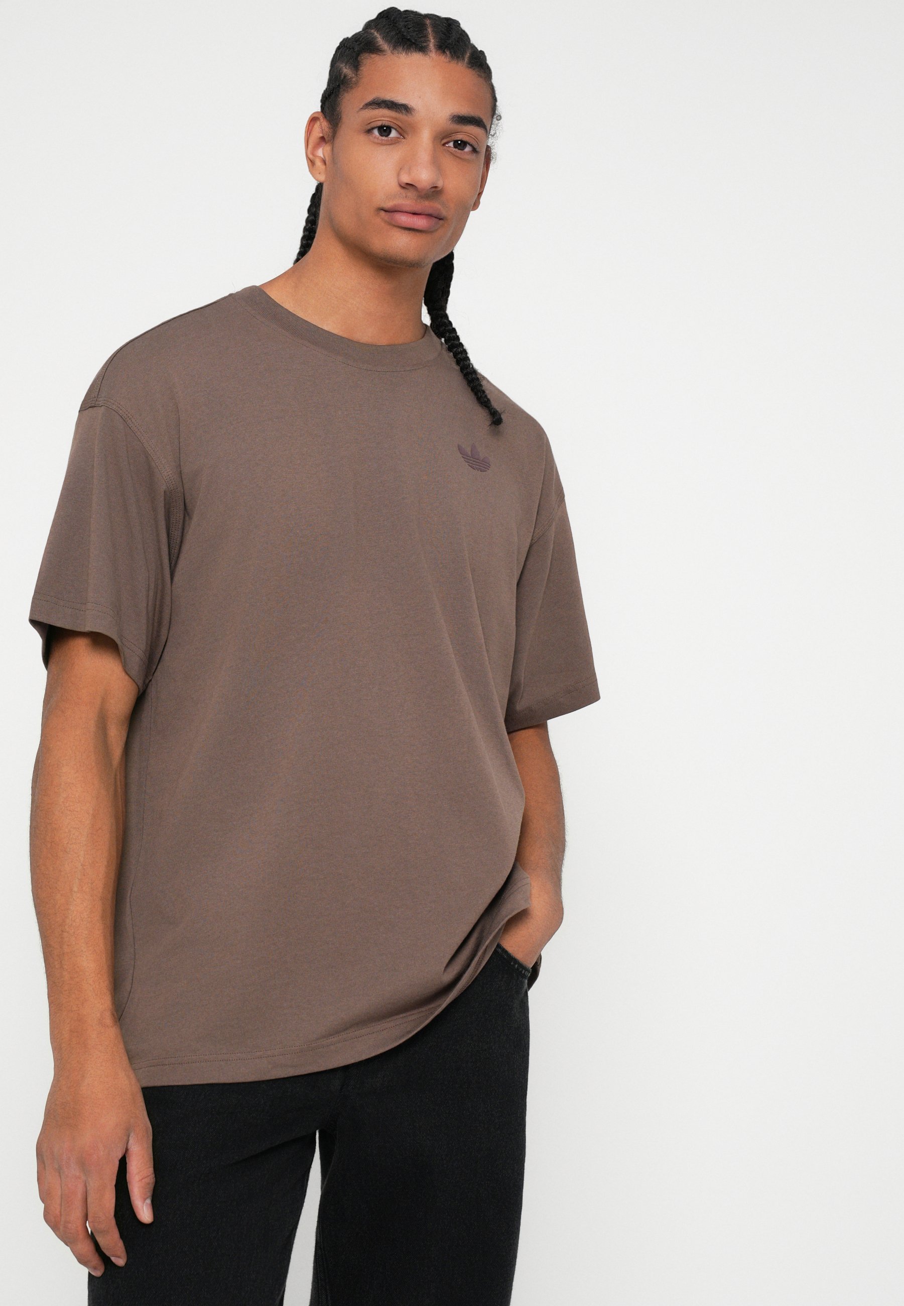adidas Originals RAMEN TREFFY - Print T-shirt - earth strata/brown