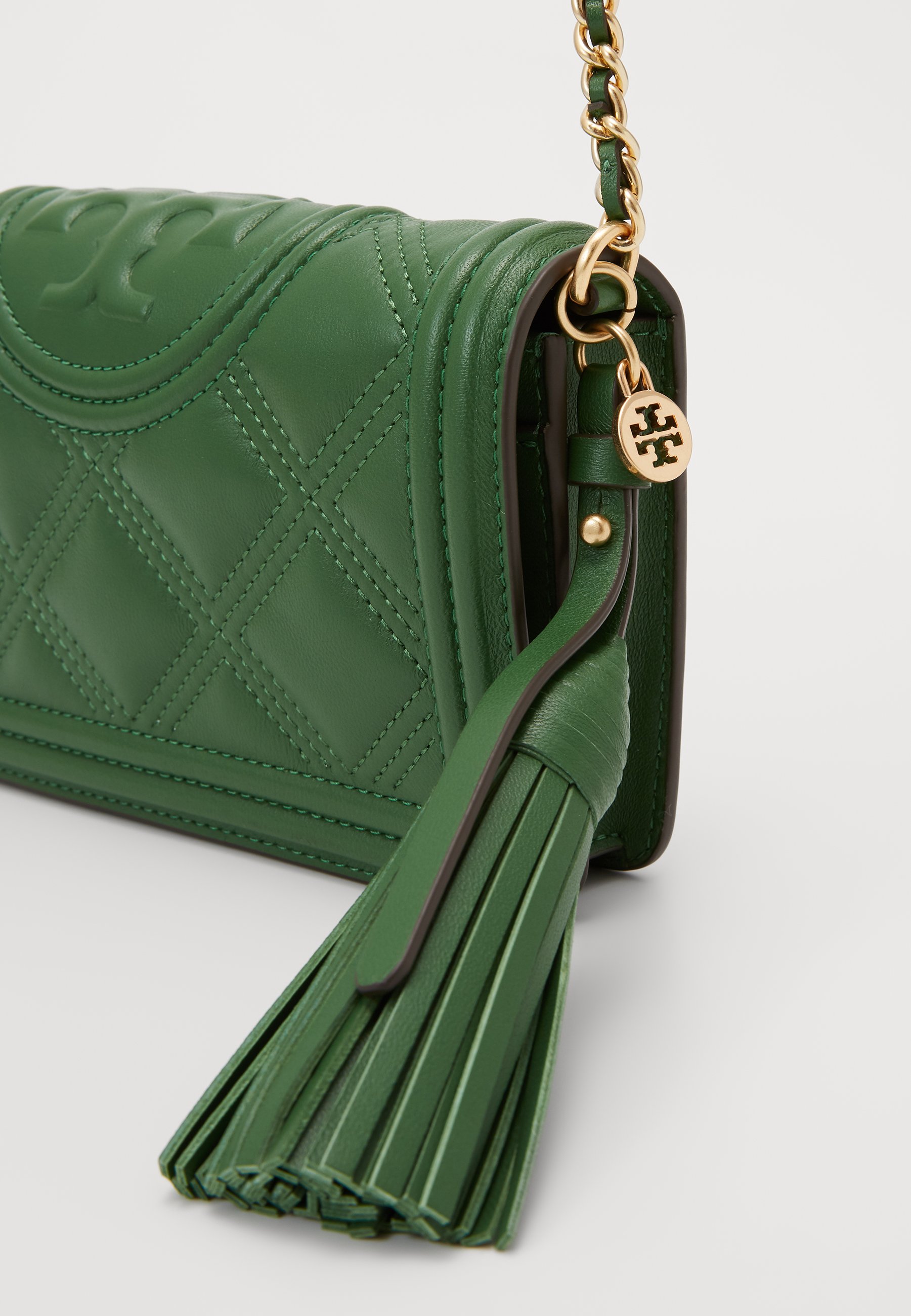 fleming wallet tory burch