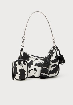 VELA - Kabelka - black/white