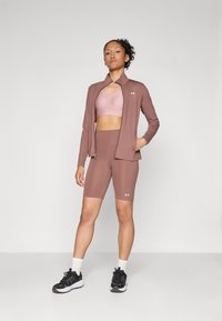 Under Armour MOTION JACKET - Veste de survêtement - sierra taupe/white