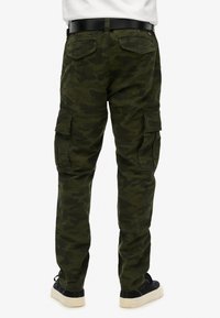 Superdry & Co CORE - Bojówki