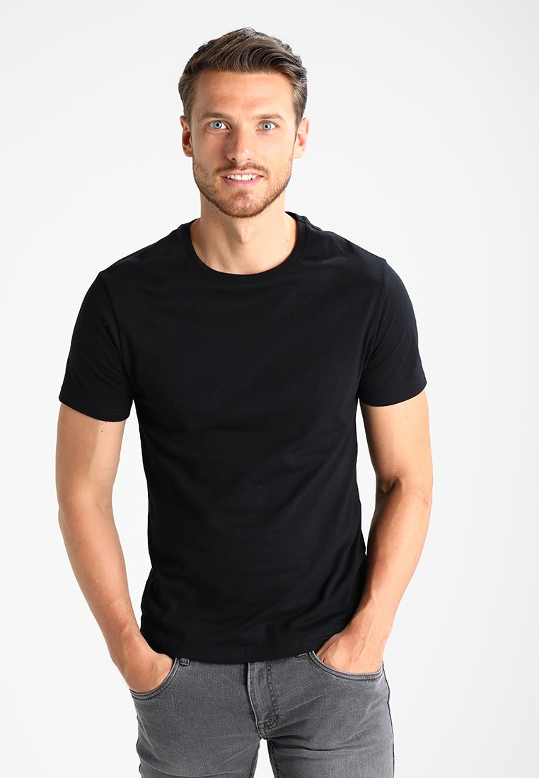 Pier One Basic Tshirt black Zalando.co.uk