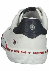 Mustang Sneaker low - ice