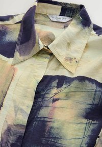 LONG SLEEVE - Gombos blúz - navy cream grid print