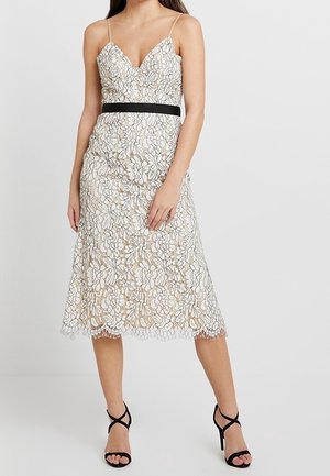 Cocktailklänning - white
