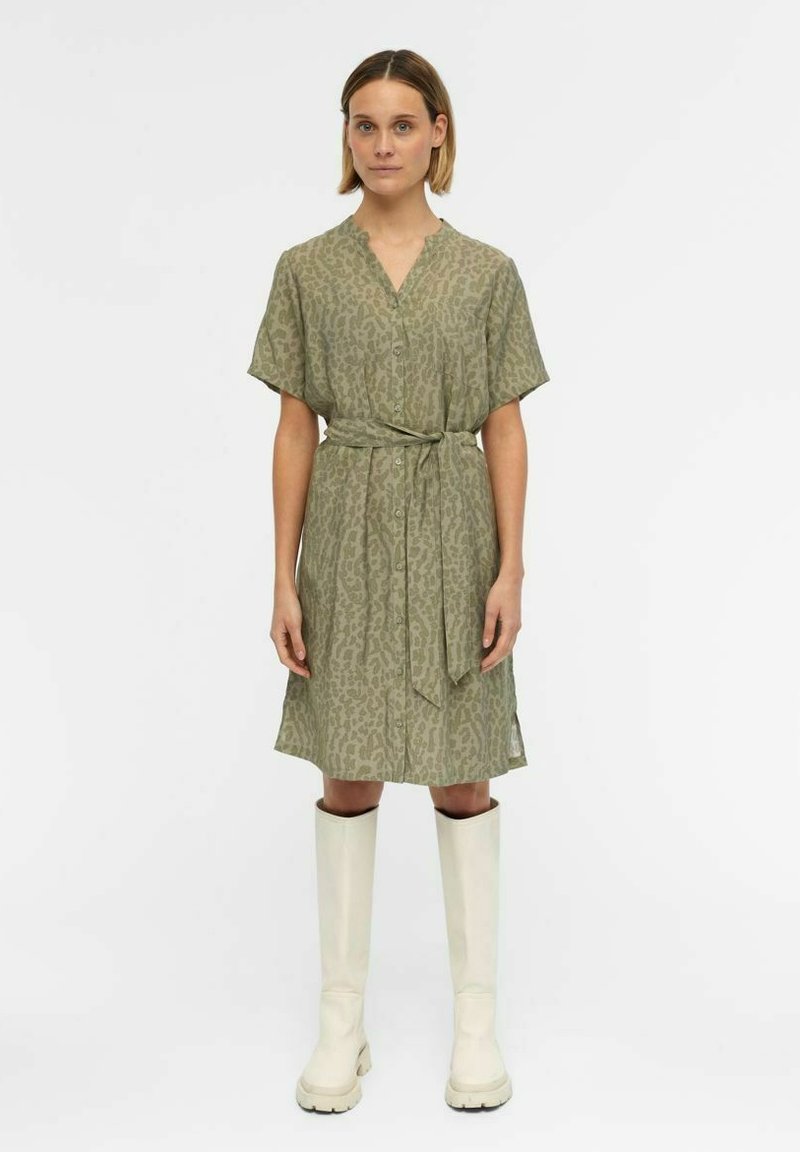 Damen Freizeitkleider | Object NOOS Blusenkleid seagrass/hellgrün - AF88914 Damen Freizeitkleider | Object NOOS Blusenkleid seagrass/hellgrün - AF88914