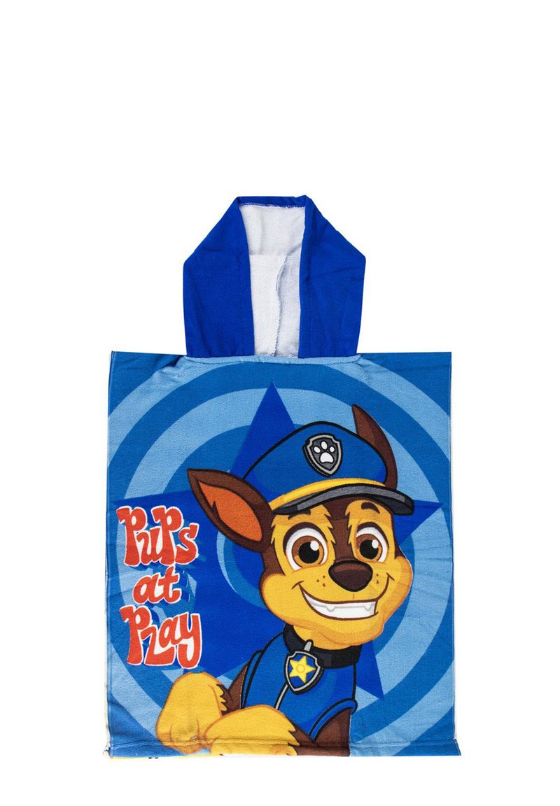 Asciugamano con cappuccio blu che presenta un cane dei fumetti in uniforme di polizia con un'espressione sorridente; testo "Pups at Play" in rosso e bianco; superficie liscia.