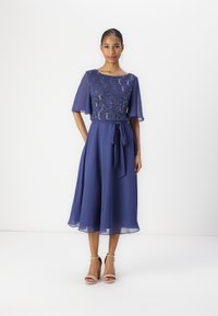 Swing Robe de soirée - future blue