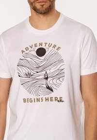 Lee Cooper - T-shirt z nadrukiem