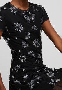 Desigual Sukienka letnia