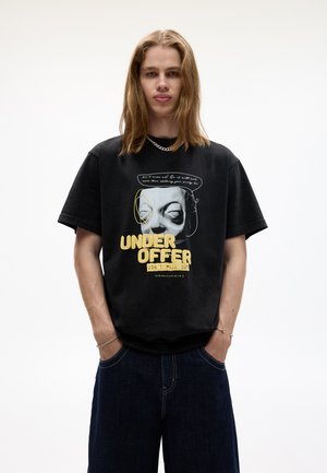 WITH RAISED SLOGAN AND GRAPHIC - Print T-shirt - black