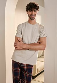 Next SET STANDARD - Nachtwäsche Set - navy blue rust check