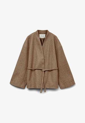 Brun uldjakke med brede ærmer og et bundet bælte, med V-hals og kravefri design.