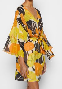 The Kooples Koktejlové šaty / šaty na párty - yellow