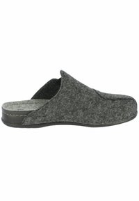 Grijze gevilte slipper met een open achterkant, featuring een ronde neus, textuur op het oppervlak en een zwarte rubberen zool met minimale stikseldetails.